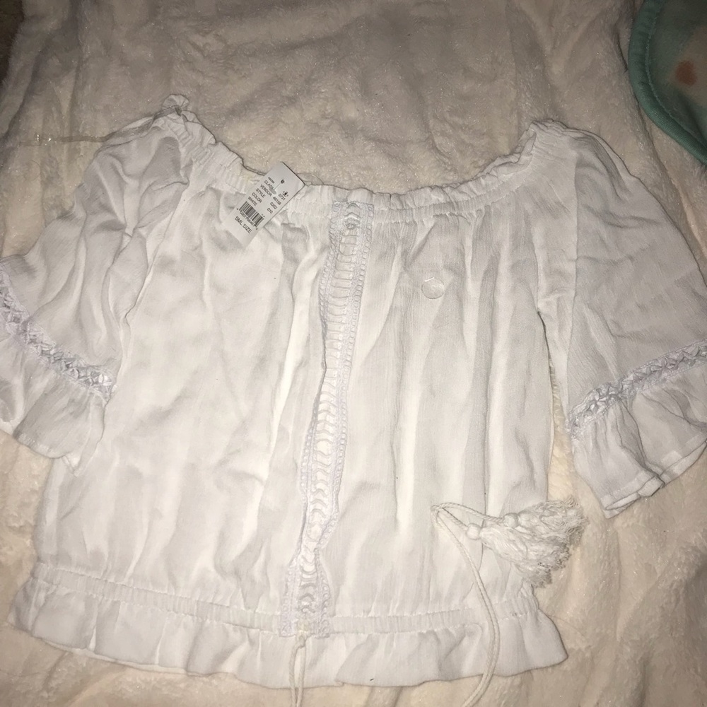 mid sleeve white crop top
